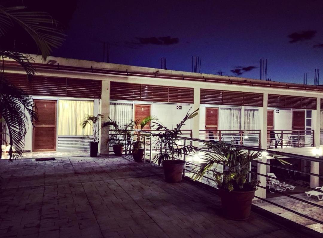 La Casa Del Italiano Bed & Breakfast ตาราโปโต ภายนอก รูปภาพ
